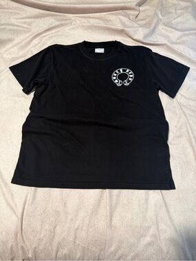 Black Graphic Short-Sleeve Crewneck T-Shirt